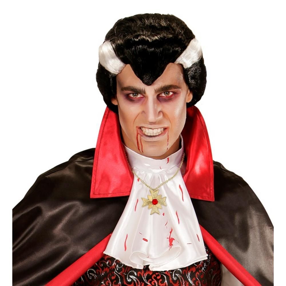 NECKLACE WITH MEDALLION AND GEM