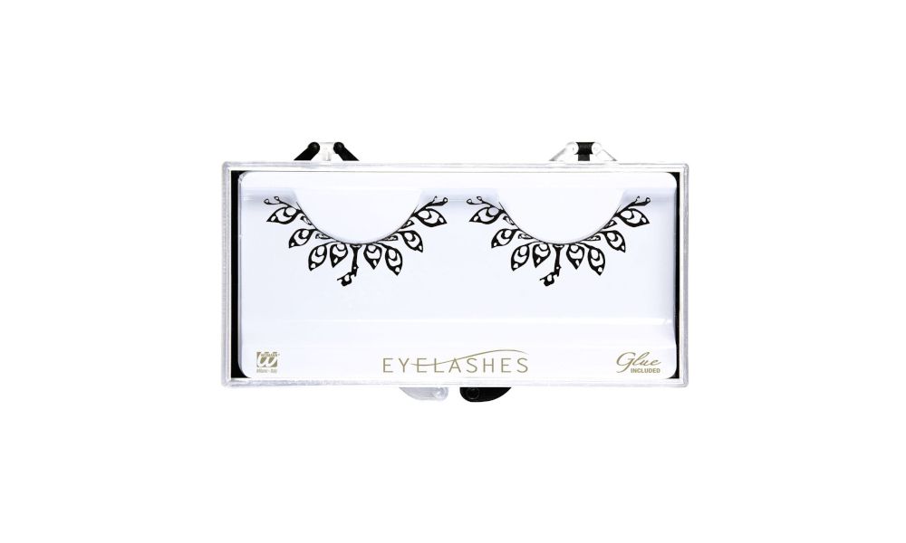 Pk 6 BLACK FANTASY EYELASHES in box with glass