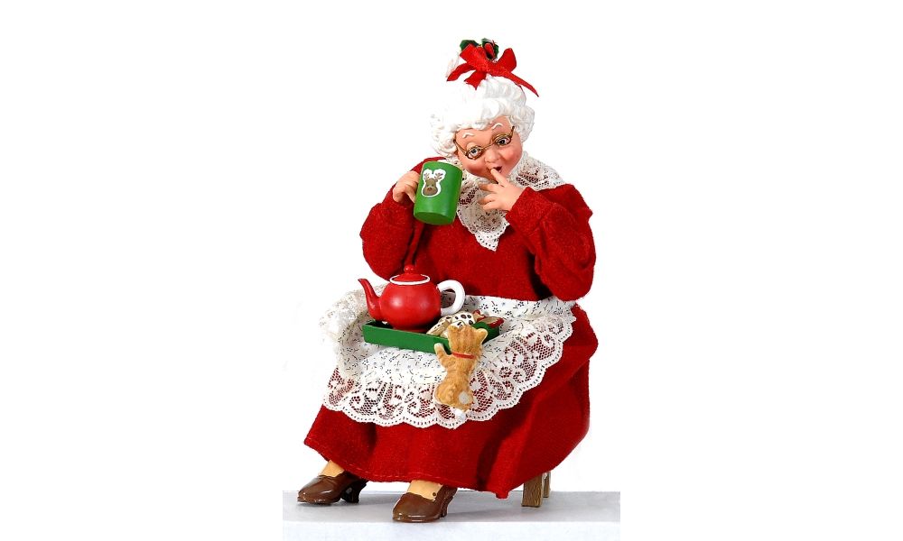 2/12-28cm Mrs Santa sitting